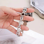 xDfind Red Panda Shaped Diamond Metal Watch Band, For Apple Watch 42 / 44 / 45 / 46 / 49mm, For Apple Watch 38 / 40 / 41 / S11 42mm