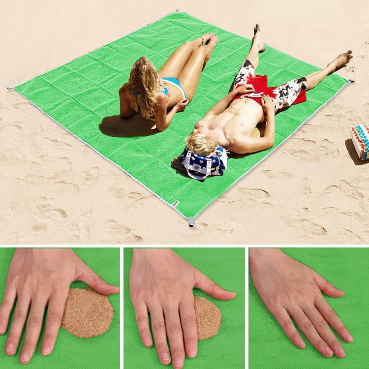 Sand Free Mat Lightweight Foldable Outdoor Picnic Mattress Camping Cushion Beach Mat, Size: 2x2m, 2 x 2m(Pink), 2 x 2m(Green), 200x200m Blue