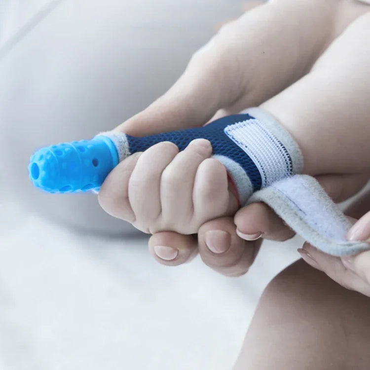 ZT001 Baby Silicone Molar Finger Cots Children Anti-Bite Hand Breathable Thumb Cots Teether Maternal And Baby Products, Pink, Yellow, Red, Blue, Blue Transparent, Red Transparent, Coffee Color-Red, Coffee Color-Purple, Coffee Color-Transparent